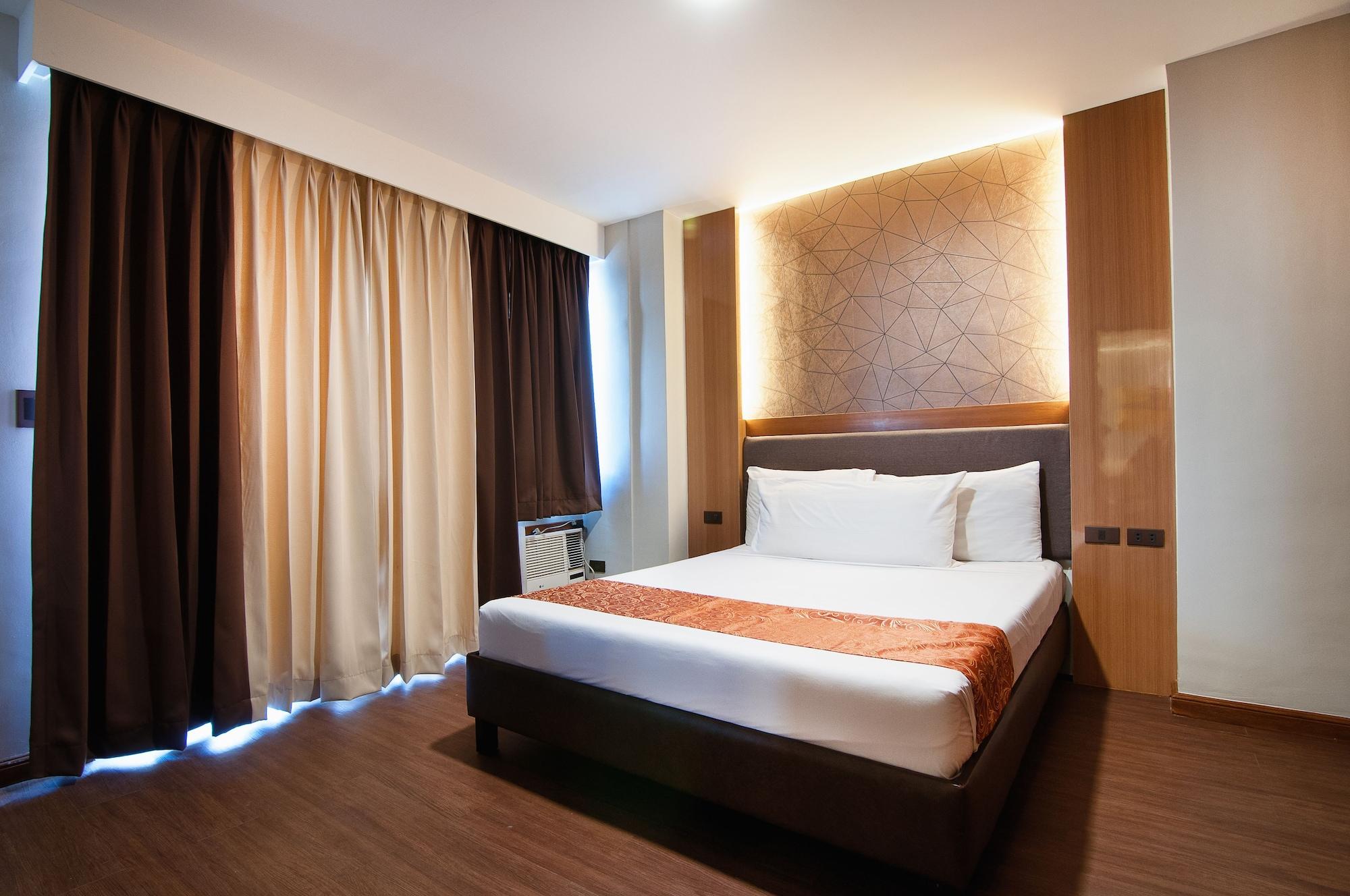 Fernandina 88 Suites Hotel Cidade Quezon Exterior foto