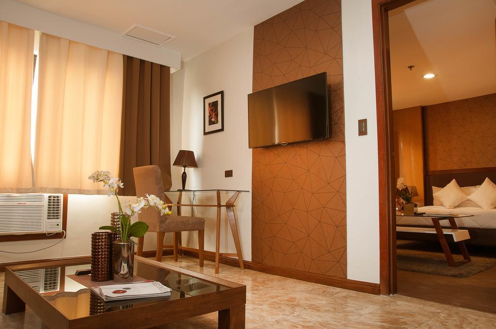 Fernandina 88 Suites Hotel Cidade Quezon Exterior foto